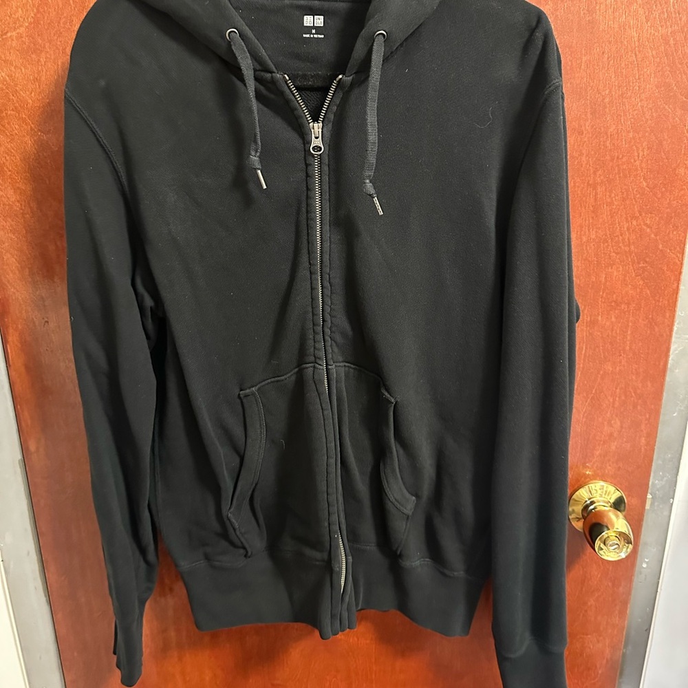 Uniqlo Black Zip-Up Men's Sweater
